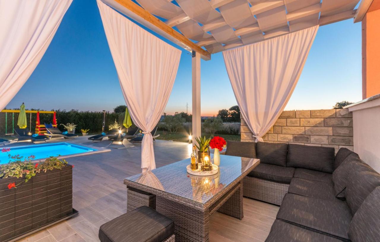 Villa Maris Zadarvillas Tinj Exterior photo