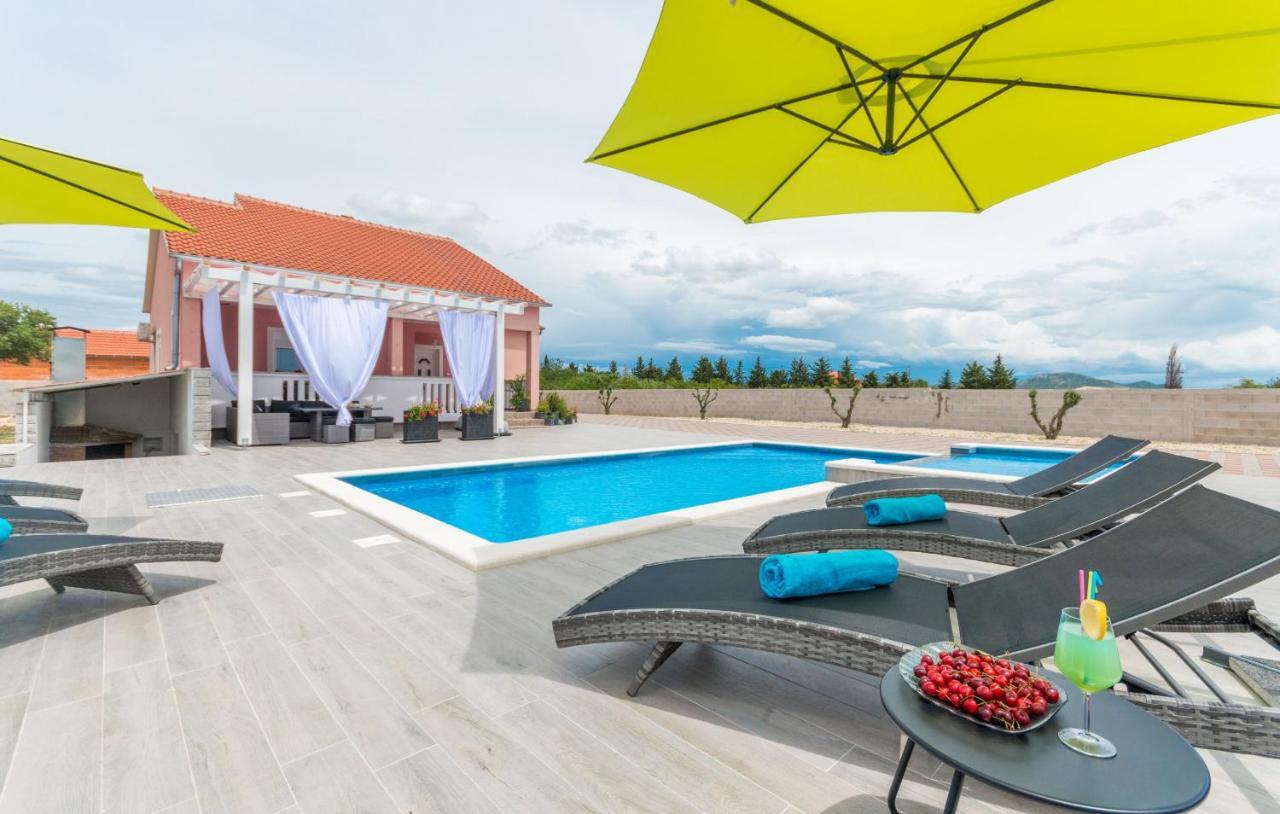 Villa Maris Zadarvillas Tinj Exterior photo